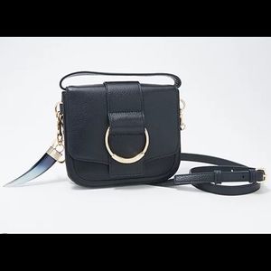 VINCE CAMUTO Caia Leather Crossbody
